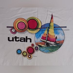 vintage single stitch Utah Windsurf Sailboat t-shirt 50/50